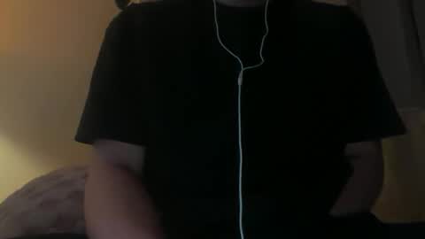 M24 AUS 64 online show from November 2025 01:45:02 PM