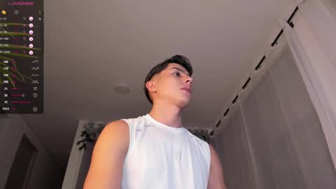 Snapshot of hotay_ chatting on January 2025 12:19:02 AM Andrew xdres08 online show from January 2025 12:19:02 AM