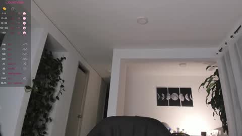 Snapshot of hotay_ chatting on September 2025 12:48:02 AM Andrew xdres08 online show from September 2025 12:48:02 AM