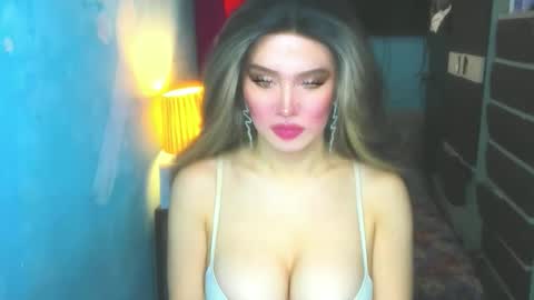 Snapshot of hotbabe_tanya chatting on April 2026 02:48:02 AM T A N Y A online show from April 2026 02:48:02 AM