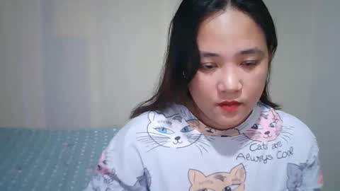 Lynn online show from February 2025 05:20:02 AM