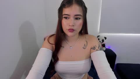 Snapshot of hotbbcwife chatting on March 2026 09:22:02 PM lesly and ander online show from March 2026 09:22:02 PM