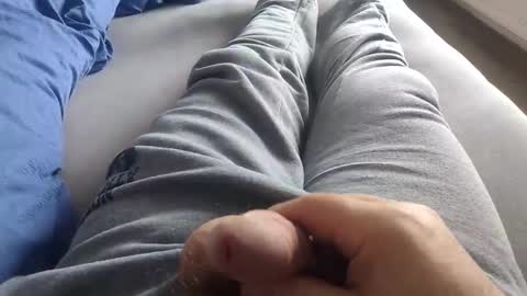 blueeyess online show from October 2025 10:24:01 AM