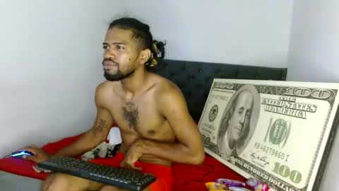 Snapshot of hotbody22_ chatting on April 2026 05:21:01 PM hotbody22_ online show from April 2026 05:21:01 PM