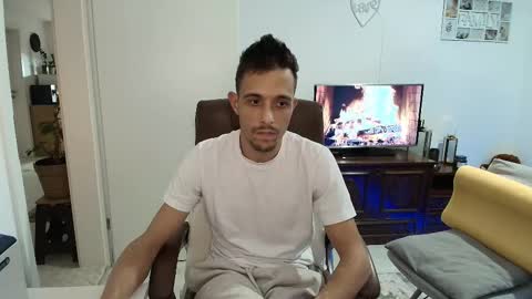 Hotboyshorny online show from February 2026 08:23:01 PM