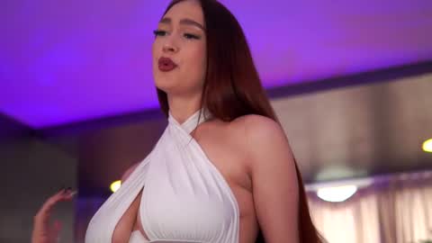 Snapshot of hotbustybabex chatting on October 2025 09:18:02 AM Anais online show from October 2025 09:18:02 AM