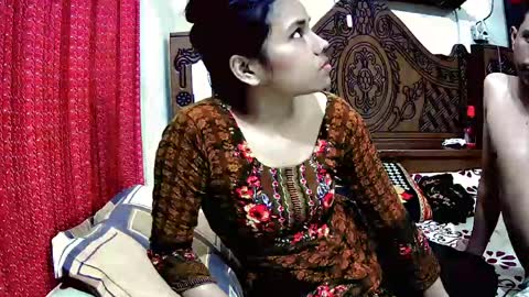 Hotcapolx online show from May 2026 05:32:01 PM