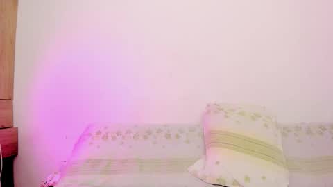 Candy online show from February 2026 01:15:02 AM