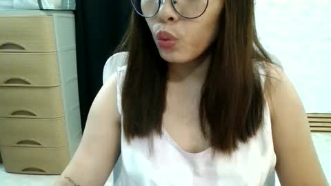 Snapshot of hotchick2099 chatting on March 2026 01:11:02 PM hotchick2099 online show from March 2026 01:11:02 PM