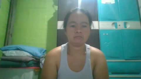 Snapshot of hotchicks4uxx chatting on January 2025 10:44:02 PM hotchicks4uxx online show from January 2025 10:44:02 PM