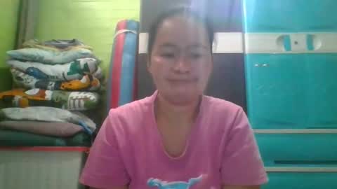 Snapshot of hotchicks4uxx chatting on January 2025 03:47:01 AM hotchicks4uxx online show from January 2025 03:47:01 AM