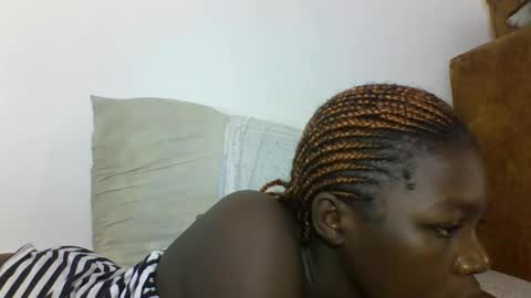 VICTORIA online show from October 2025 08:02:02 AM