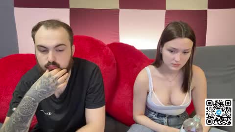 Max and Alina online show from May 2026 08:57:02 PM
