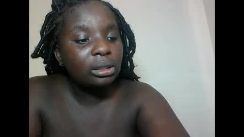 Snapshot of hotebbbyy chatting on October 2025 12:28:02 PM EBBY online show from October 2025 12:28:02 PM