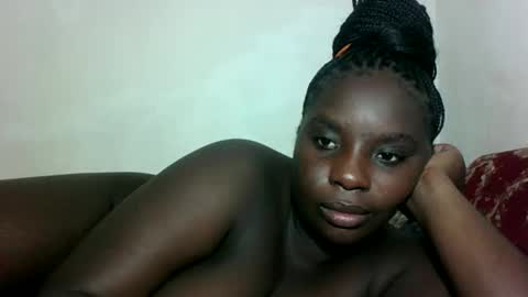 Snapshot of hotebbbyy chatting on November 2025 10:32:02 PM EBBY online show from November 2025 10:32:02 PM