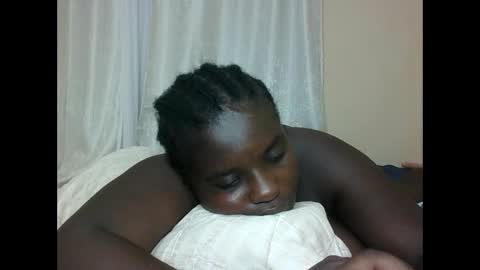 Snapshot of hotebbbyy chatting on December 2025 08:04:02 PM EBBY online show from December 2025 08:04:02 PM