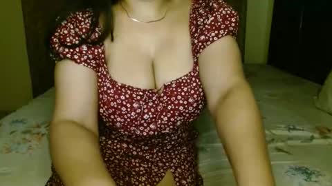 Snapshot of hoteliza6 chatting on March 2026 08:24:01 PM Eliza i dont show face in any show online show from March 2026 08:24:01 PM