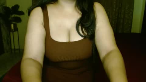 Snapshot of hoteliza6 chatting on April 2026 10:45:02 PM Eliza i dont show face in any show online show from April 2026 10:45:02 PM