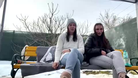 Anna online show from February 2025 12:58:01 PM
