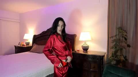 hotfallingdevil online show from December 2024 08:05:02 PM