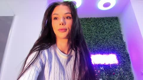 hotfallingdevil online show from January 2026 05:55:02 AM