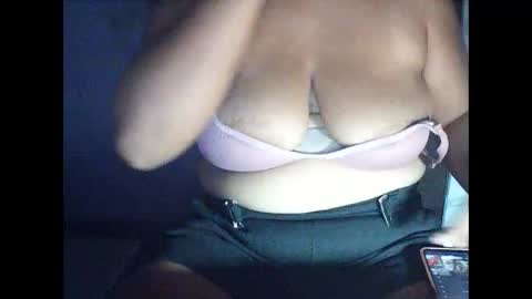 Snapshot of hotflowerclit chatting on April 2026 01:54:02 PM hotflowerclit online show from April 2026 01:54:02 PM