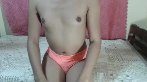Snapshot of hotfuckingbella chatting on June 2026 04:35:02 AM hotfuckingbella online show from June 2026 04:35:02 AM
