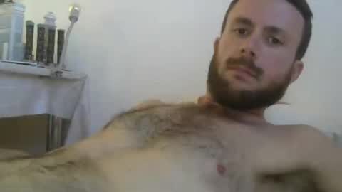 Snapshot of hotgardenersexy chatting on June 2026 07:13:01 PM Le jardinier sexy online show from June 2026 07:13:01 PM