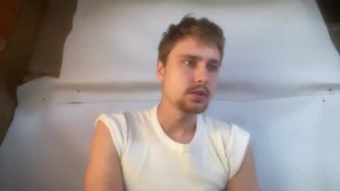 Snapshot of hotgentleman_3003 chatting on July 2026 04:31:01 PM William online show from July 2026 04:31:01 PM