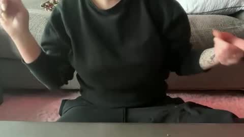 Snapshot of hotgirlbigbutt chatting on April 2026 11:42:01 AM hotgirlbigbutt online show from April 2026 11:42:01 AM