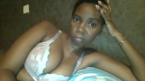 Queen online show from February 2025 06:11:02 PM