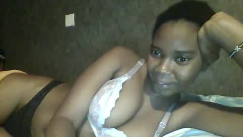 Queen online show from February 2025 04:22:02 PM