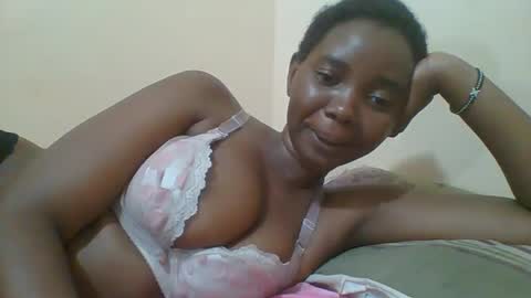 Queen online show from March 2025 07:04:02 PM