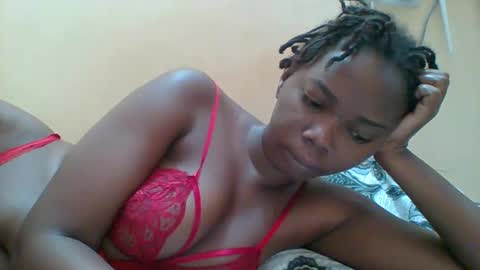 Snapshot of hotgodees chatting on February 2026 07:27:01 AM Queen online show from February 2026 07:27:01 AM
