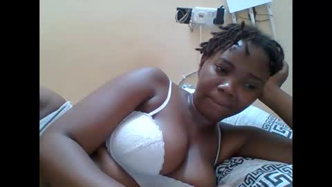 Snapshot of hotgodees chatting on February 2026 08:21:01 PM Queen online show from February 2026 08:21:01 PM