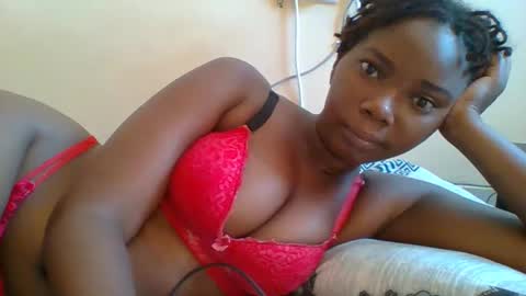 Snapshot of hotgodees chatting on March 2026 08:27:02 AM Queen online show from March 2026 08:27:02 AM