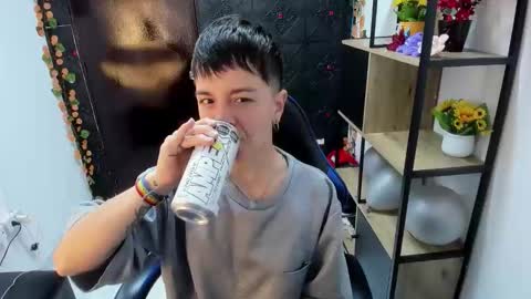 hannah online show from April 2026 03:01:04 AM