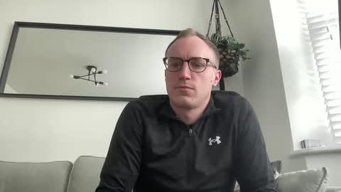 hotholby86 online show from December 2024 01:17:02 PM