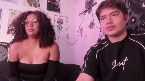 Snapshot of hothoneychile chatting on November 2025 04:30:02 PM Sam and Nico online show from November 2025 04:30:02 PM