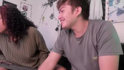 Snapshot of hothoneychile chatting on November 2025 02:10:02 AM Sam and Nico online show from November 2025 02:10:02 AM