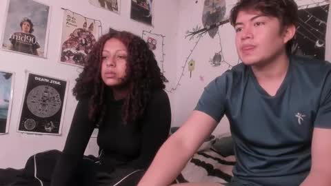 Snapshot of hothoneychile chatting on November 2025 03:04:01 PM Sam and Nico online show from November 2025 03:04:01 PM