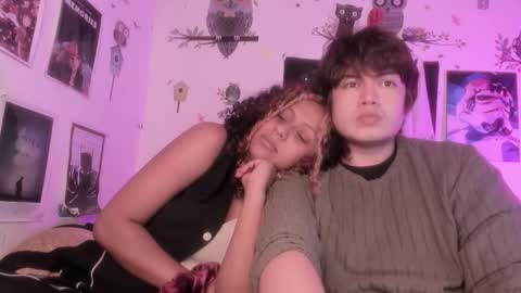 Snapshot of hothoneychile chatting on January 2026 01:31:02 AM Sam and Nico online show from January 2026 01:31:02 AM