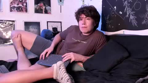 Snapshot of hothoneychile chatting on February 2026 02:29:02 AM Sam and Nico online show from February 2026 02:29:02 AM