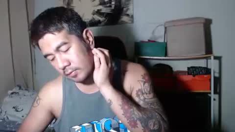 Snapshot of hothunkybear23 chatting on December 2025 01:43:02 AM Khel online show from December 2025 01:43:02 AM