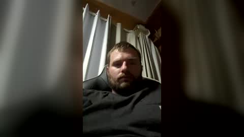 Snapshot of hothusband28931194 chatting on July 2026 05:32:01 AM TW28 online show from July 2026 05:32:01 AM