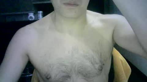 Snapshot of hotitan chatting on April 2026 04:07:01 AM hottitan twitter Marianoshcam online show from April 2026 04:07:01 AM