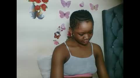 Snapshot of hotjeylee chatting on September 2025 10:04:02 PM LOYCE online show from September 2025 10:04:02 PM