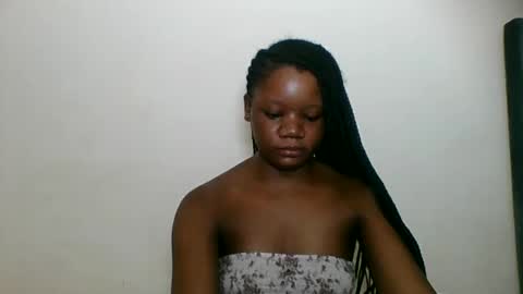LOYCE online show from May 2026 01:00:01 AM
