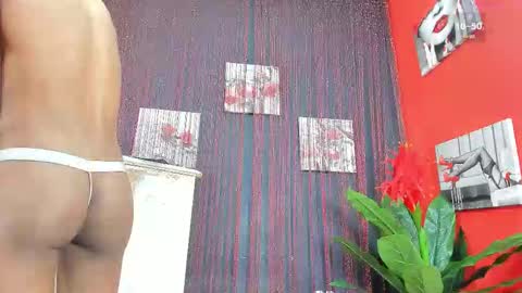 Hotkoljei online show from November 2025 07:26:02 PM