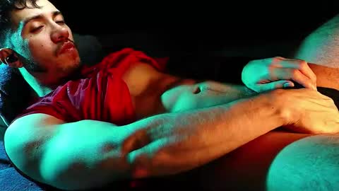 Hotlatinking online show from November 2025 09:13:01 PM